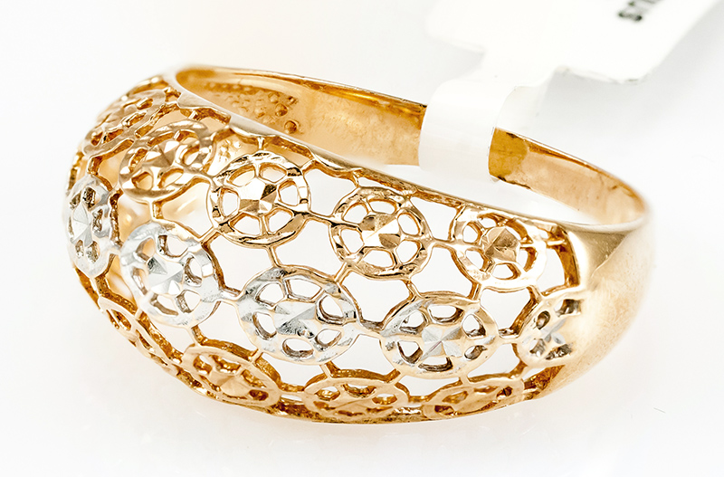 Gold ring