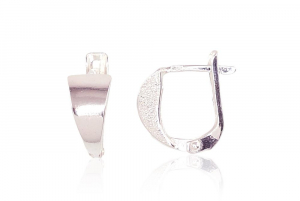 Silver earrings with 'english' lock