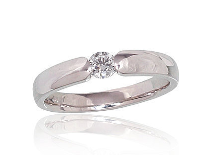 Gold ring