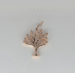 Gold pendant with phianite