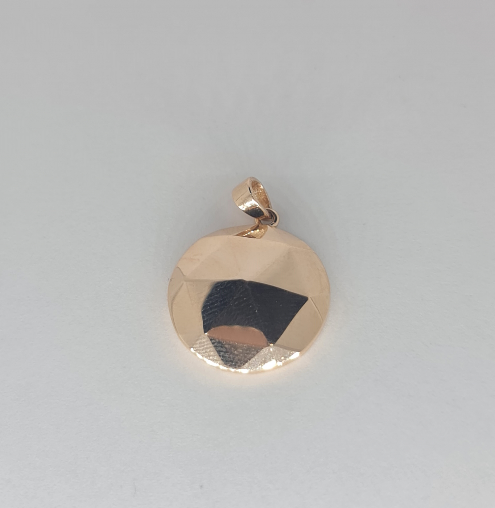 Gold pendant