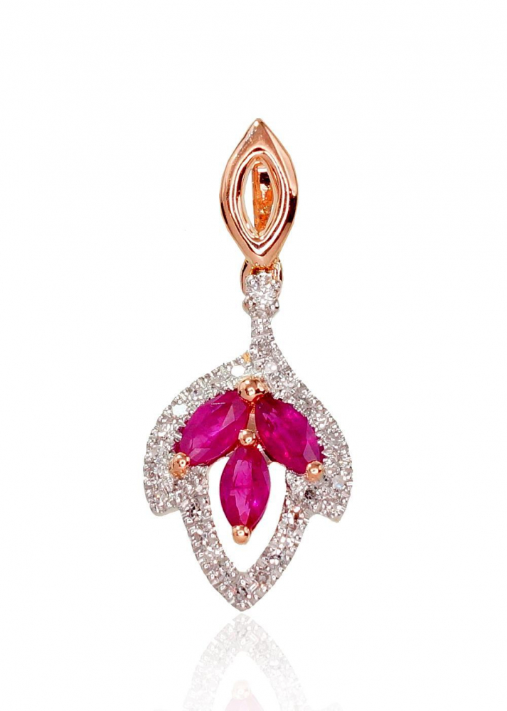 Gold pendant