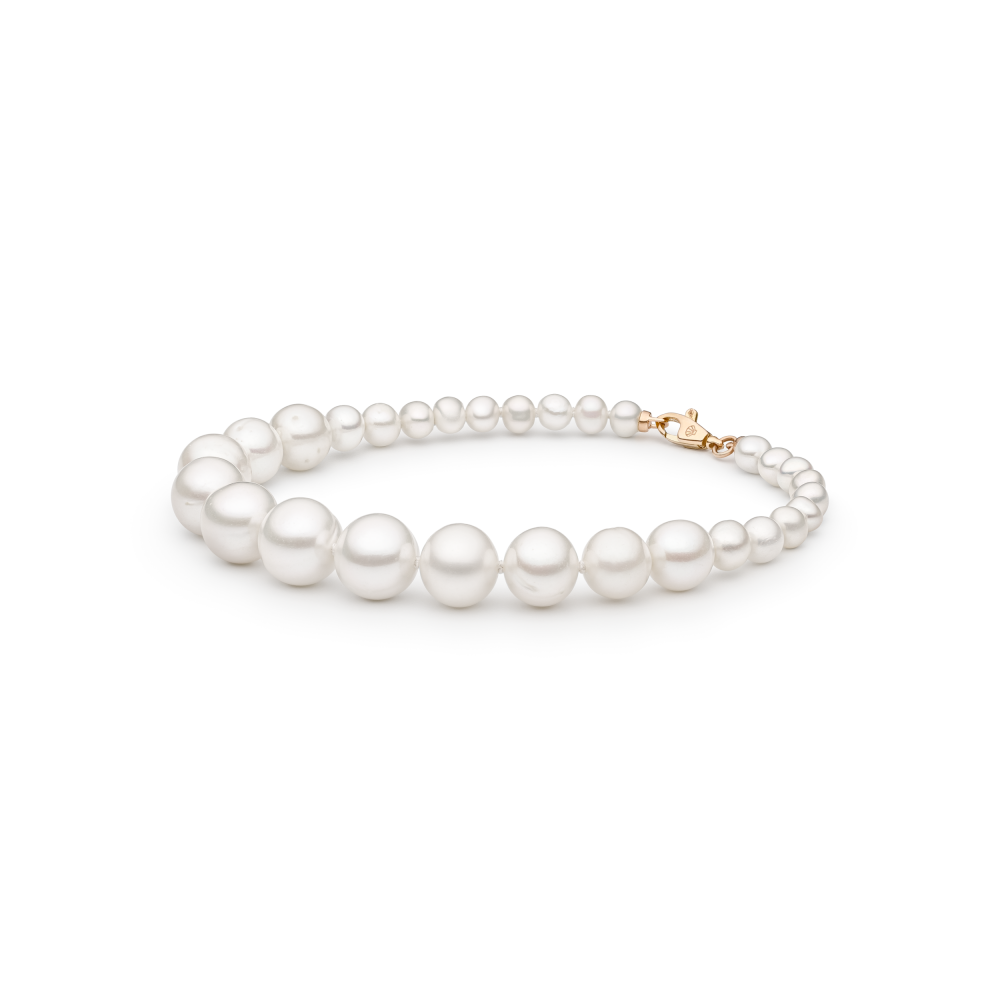 Gold bracelet