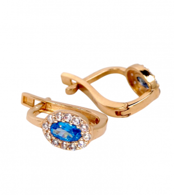 Gold earrings