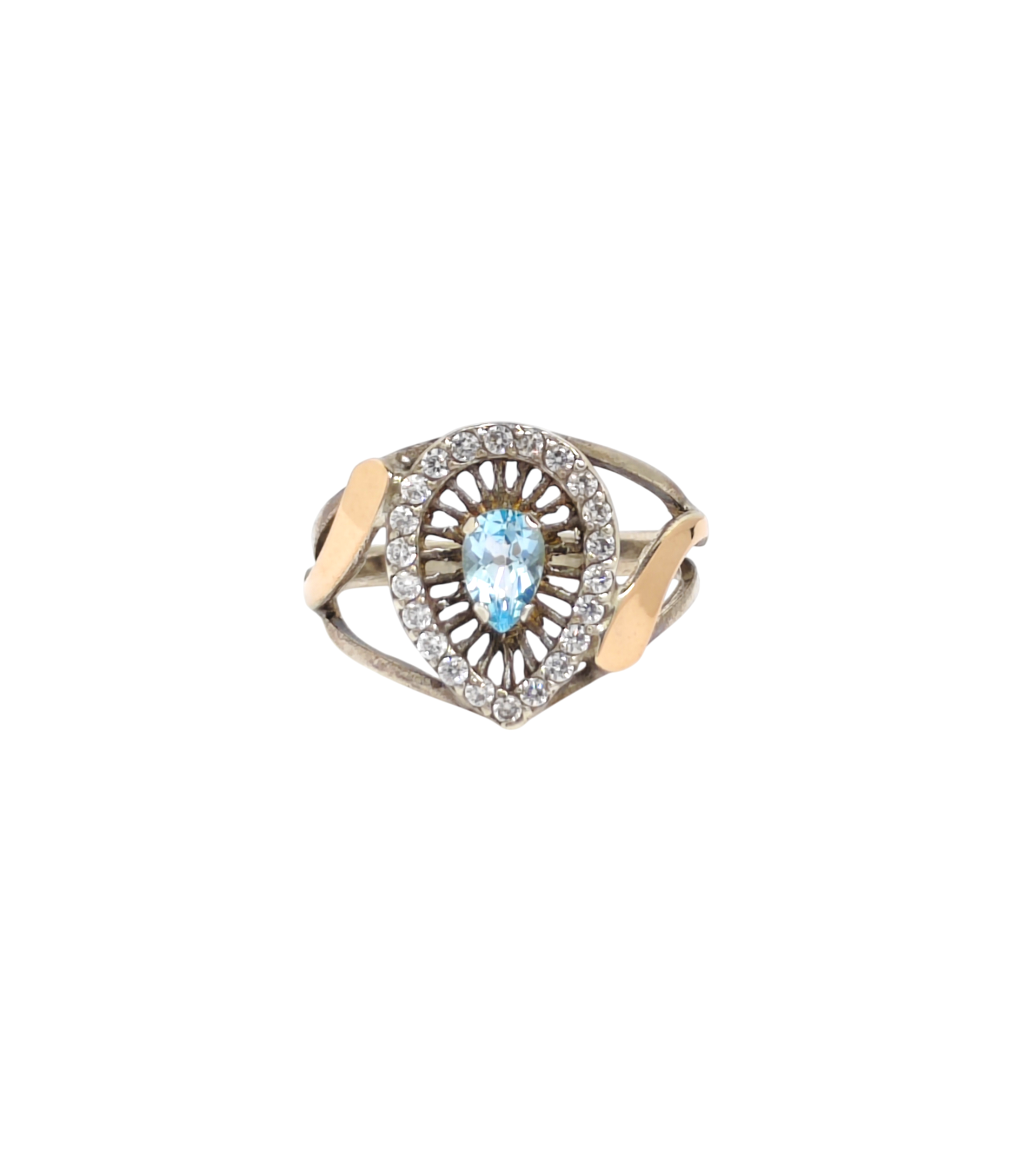 Silver ring with phianite