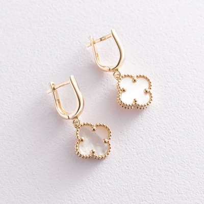 Kuldne kõrvarõngad